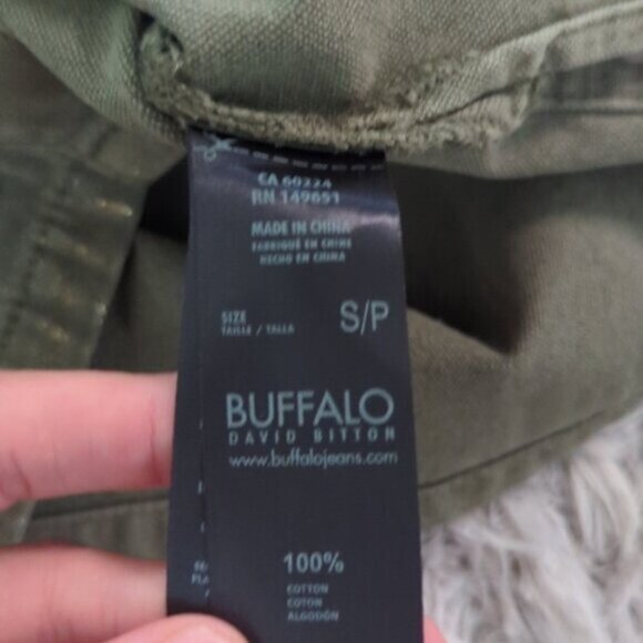 Gold Buffalo David Bitton green canvas button down vest - Picture 6 of 6